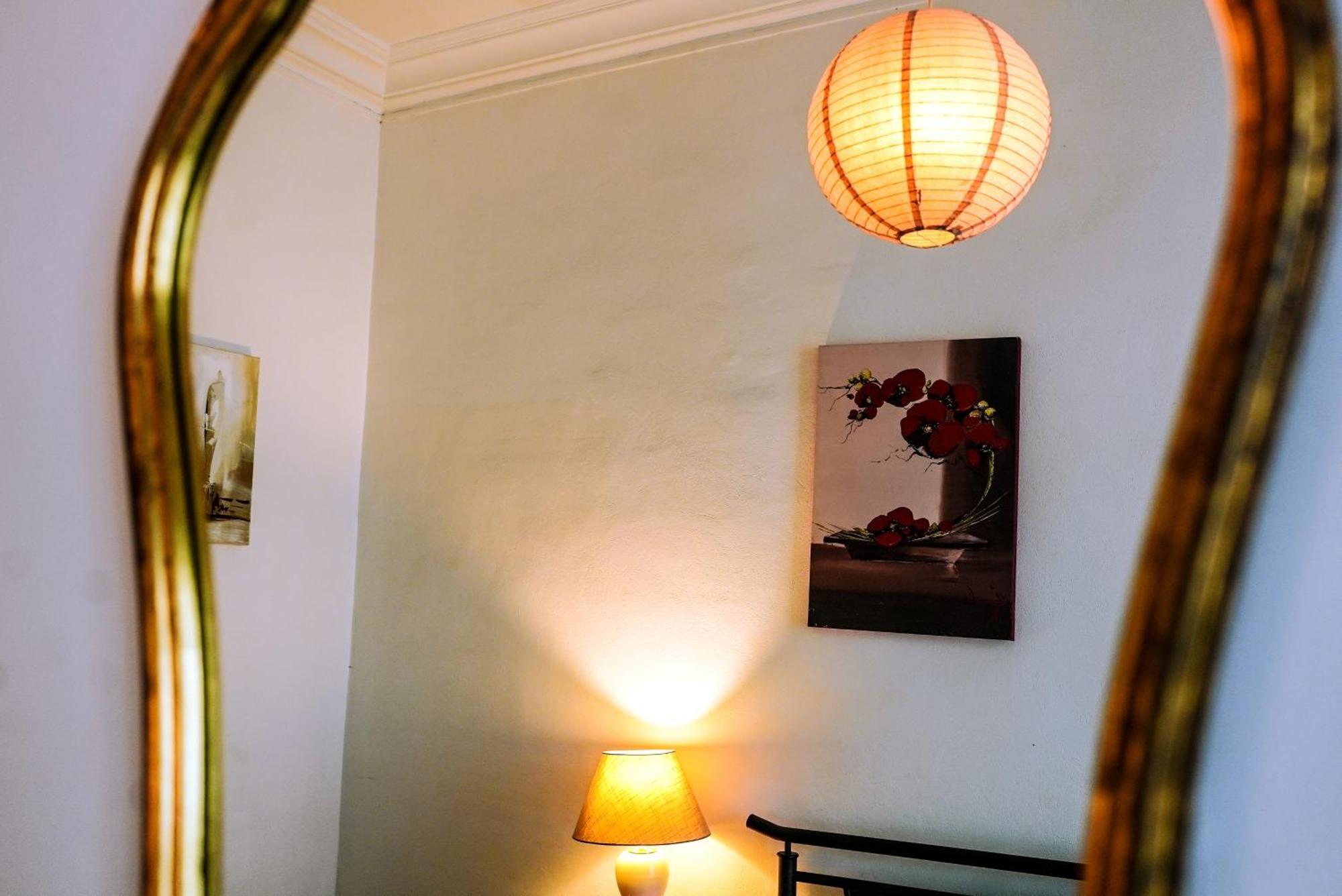 Le St Amour Elegant 2 Chambres *Wifi/Super Centre* เบอซองซง ภายนอก รูปภาพ